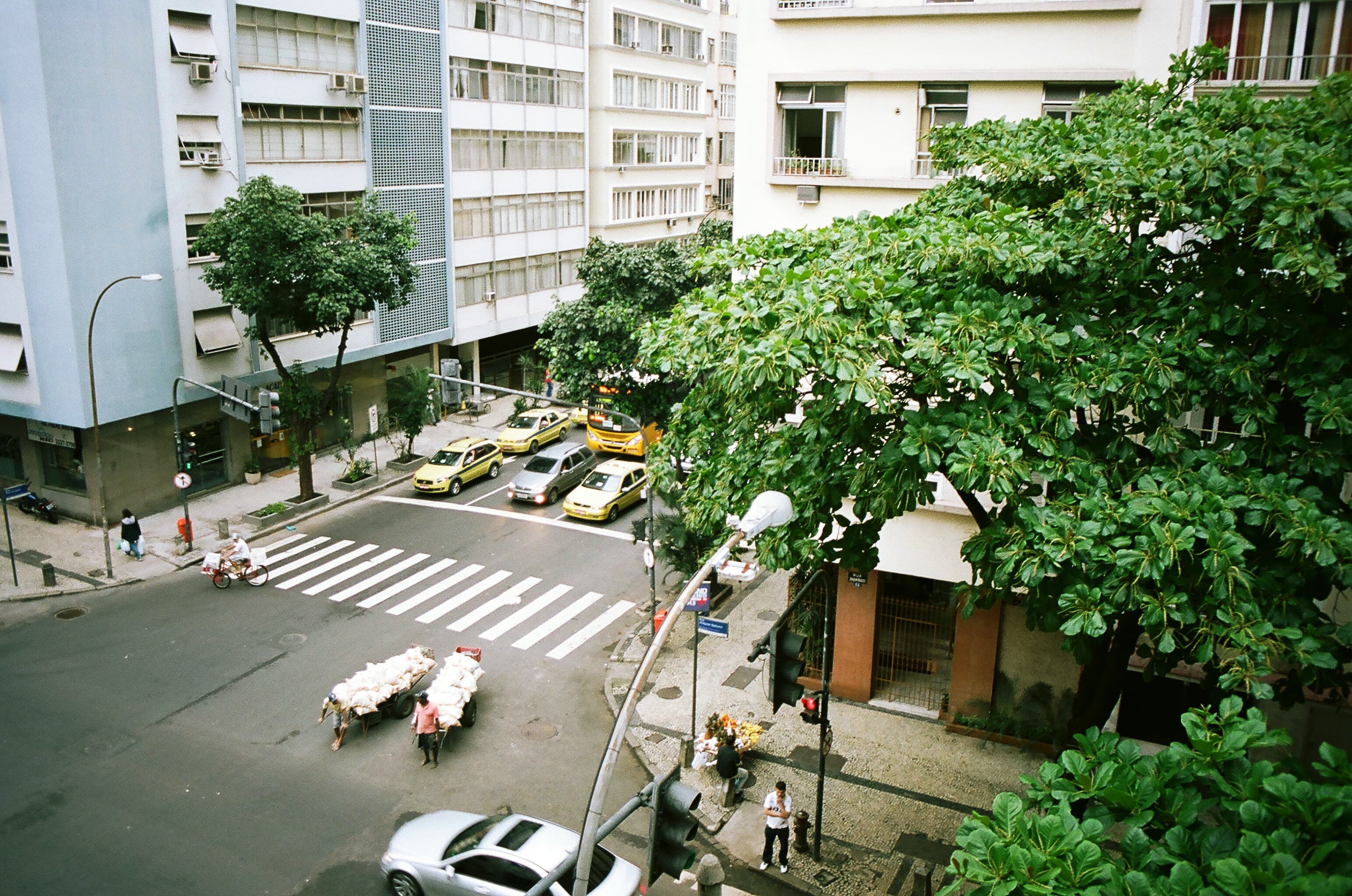 Fique por dentro dos negócios locais de Pinheiros